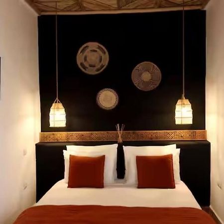 Riad Ptit Kech, Bassin Terrasse - Petits Dejeuners Marrakesh Buitenkant foto