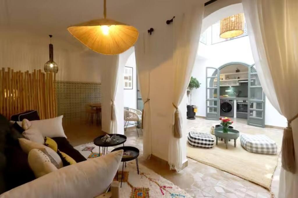 Riad Ptit Kech, Bassin Terrasse - Petits Dejeuners Marrakesh Buitenkant foto