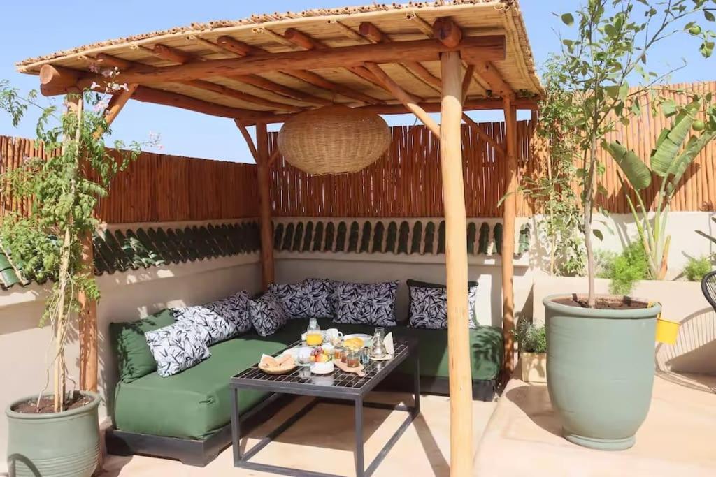 Riad Ptit Kech, Bassin Terrasse - Petits Dejeuners Marrakesh Buitenkant foto